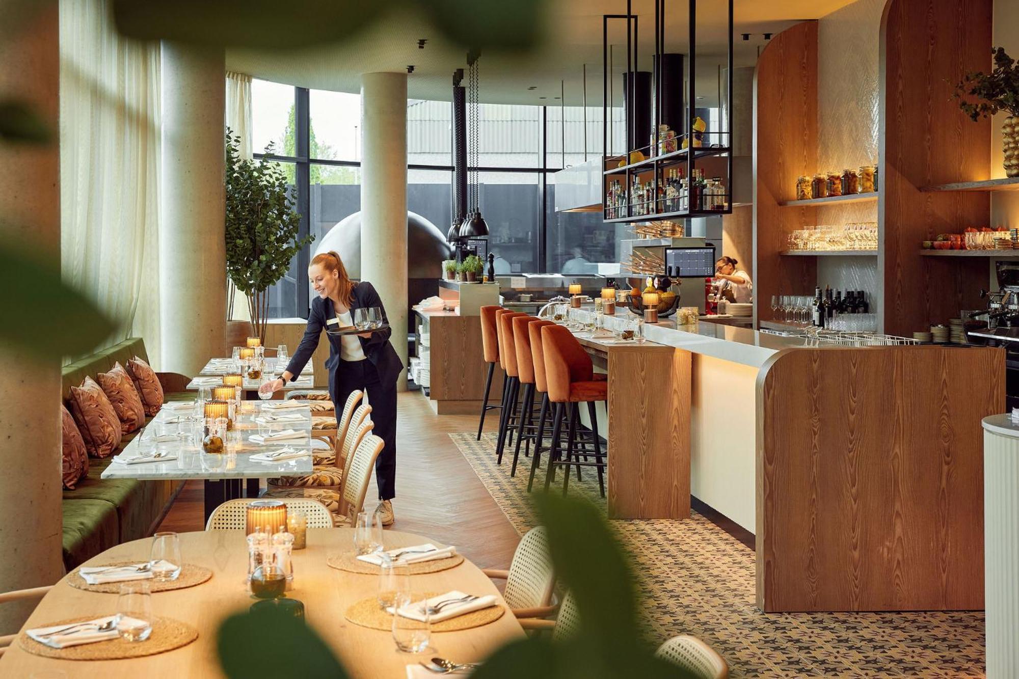 Van Der Valk Hotel Gent Экстерьер фото